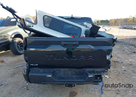 2025 Toyota Tundra Sr5 из США, поврежденный, VIN 5TFLA5DB2SX248702